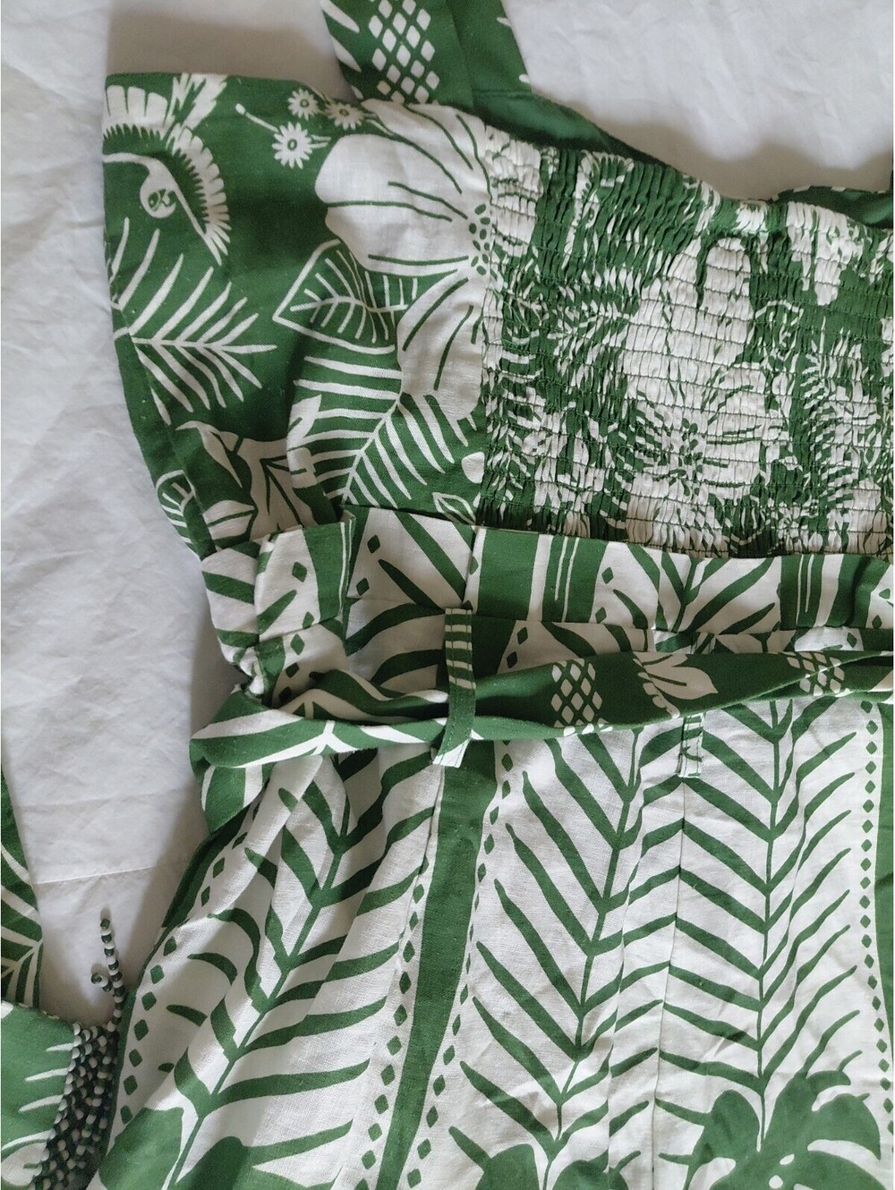 Farm Rio Macaw Elegance Women's XL Off-White Green Belted Romper Likenew #729 - Picture 9 of 12
